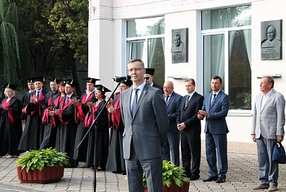 В ГГУ имени Ф. Скорины прошла торжественная линейка